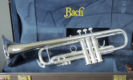 Bb-Trompete Vincent Bach, Stradivarius Serie, Modell LR180-S37 - Brasserie Hamburg Blasinstrumente UG